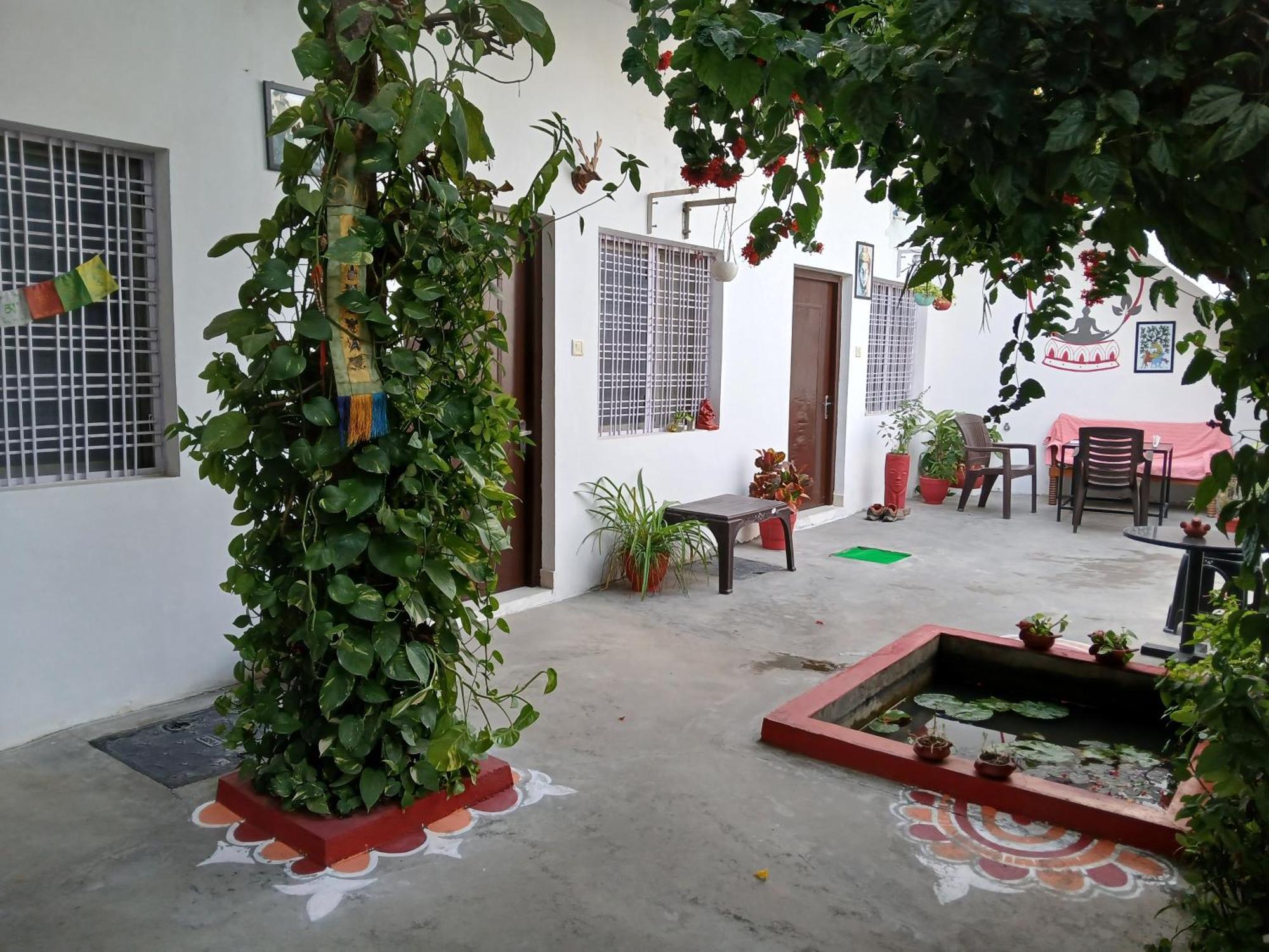 The Highvill Home Stay Khajuraho Exterior photo