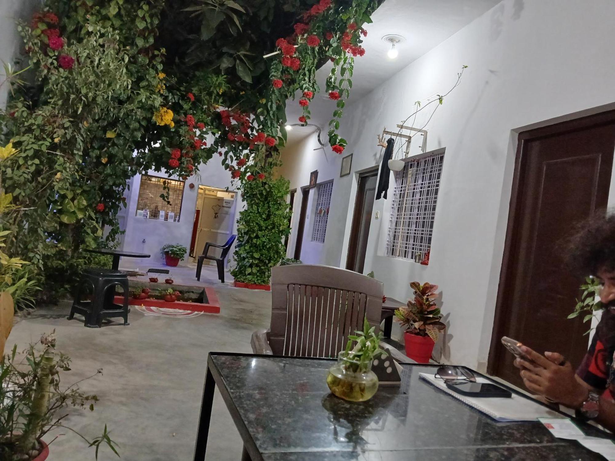 The Highvill Home Stay Khajuraho Exterior photo